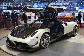 撒贝宁家庭,同游曝光,夫妻恩爱陪,必赢官方网站入口,必赢bwin官方网站,bwin必赢官方网站,必赢·BWIN唯一官方网址